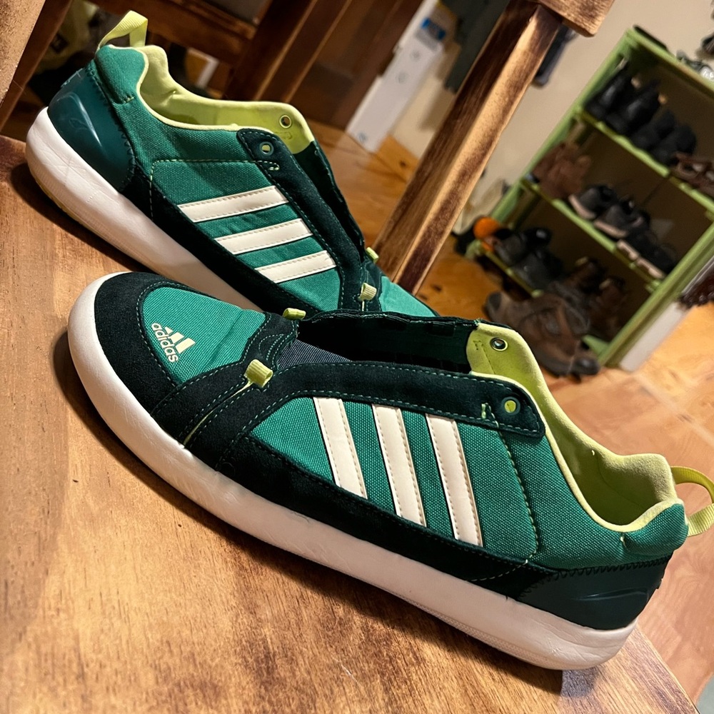 Rare Adidas Men’s Shoe US13 / UK12.5